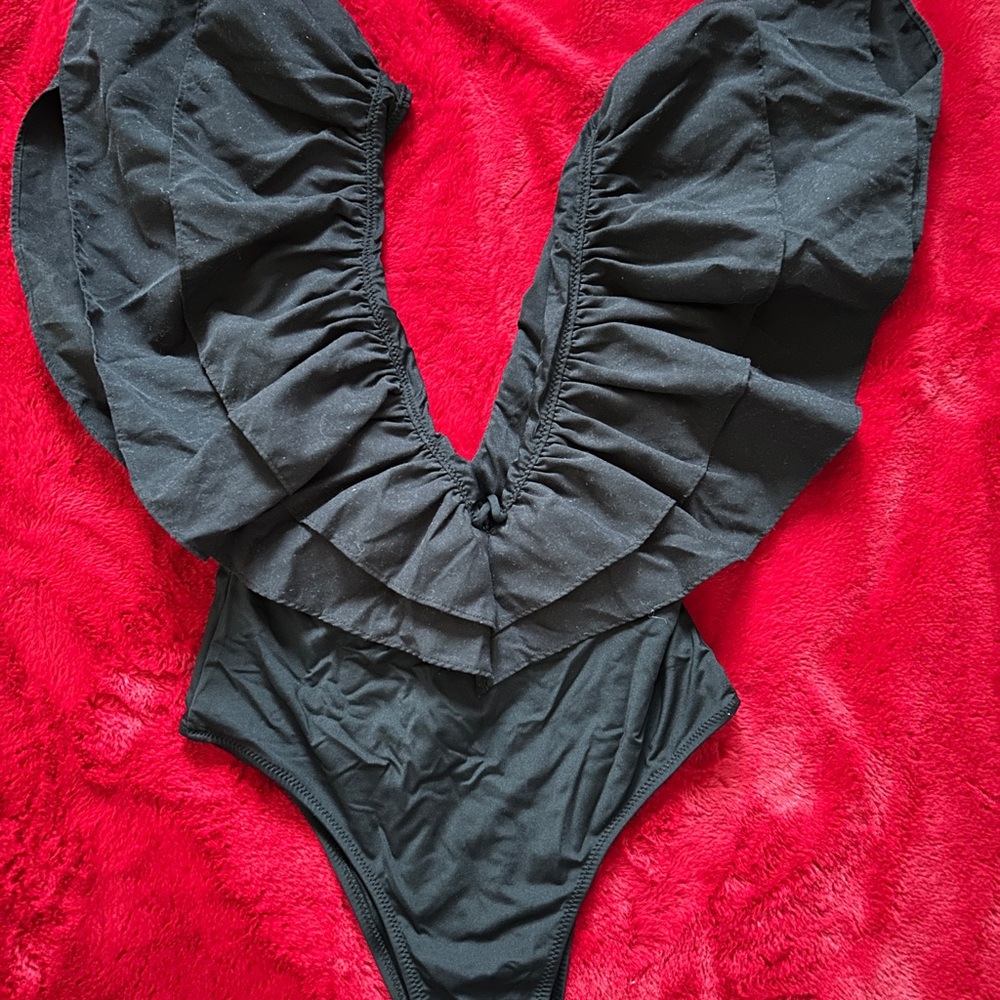 Black Ruffled One-Piece Swimsuit - Picture 2 of 2
